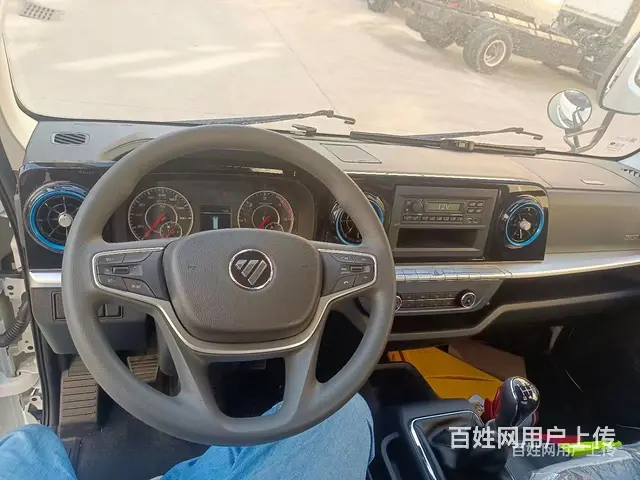3.5米福田欧马可X卡冷藏车 绿通冷链物流车 包上户可分期 - 图片 5