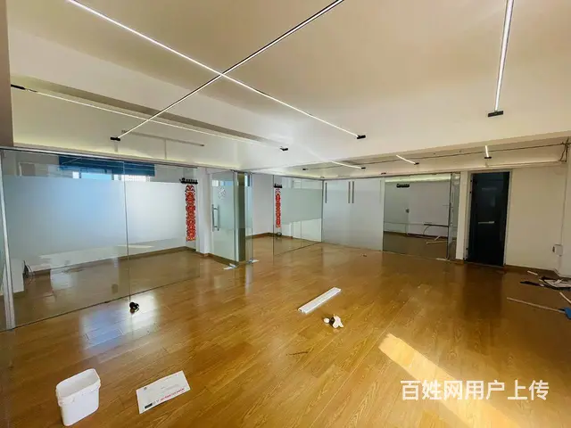 天河区办公室出租 1800元一卡 40方 - 图片 3