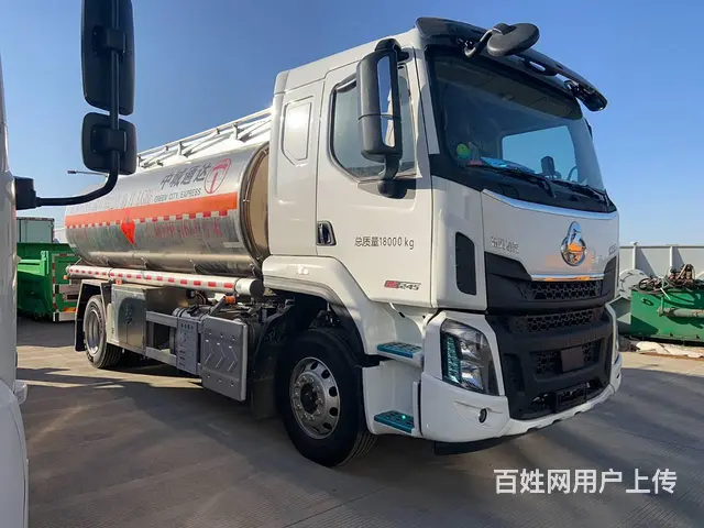 厂家直销东风柳汽满载11吨油罐车 无中间商 价格低 - 图片 3