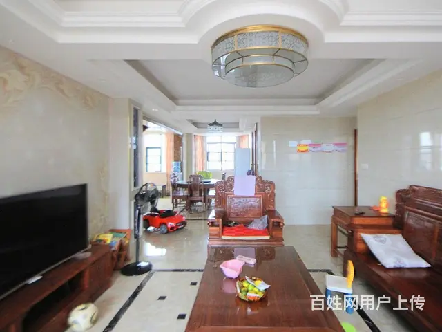 老八 中汇鑫国际精装修电梯复式楼，全套红木家具，采光视野好。 - 图片 1