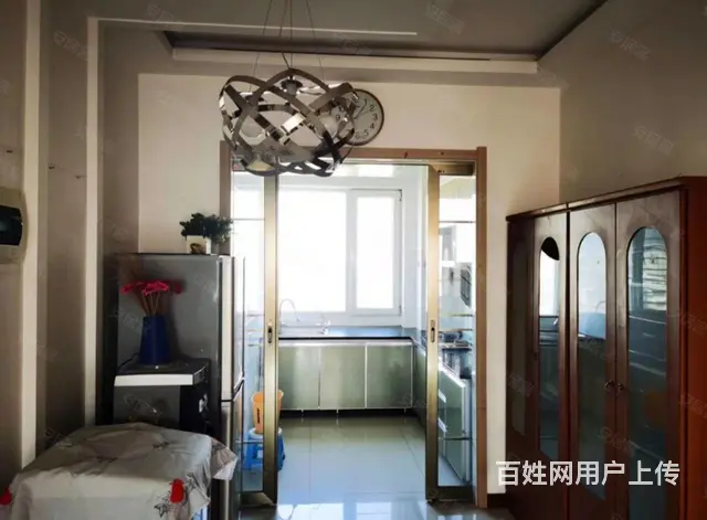 凌凤新苑14楼111平两室一厅，精装，空调，冰箱，洗衣机，沙 - 图片 3