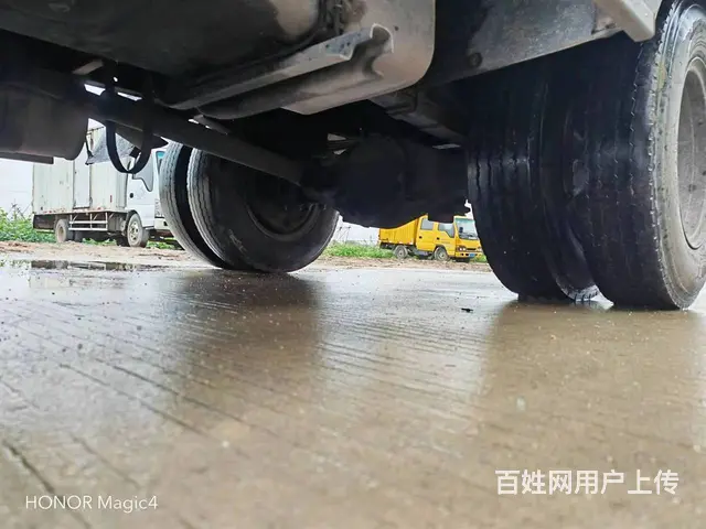 出售12年4.2米福田欧马可箱车 车况精品 - 图片 8