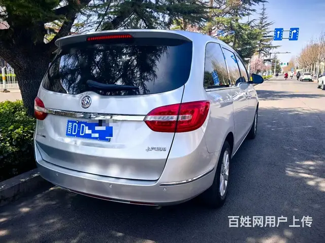 别克GL8 2017款 GL8 商旅车 2.5 手自一体 2 - 图片 1