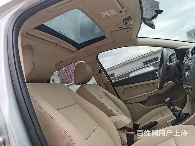 福特 福克斯 2013款 经典福克斯-三厢 1.8 手动 时 - 图片 6