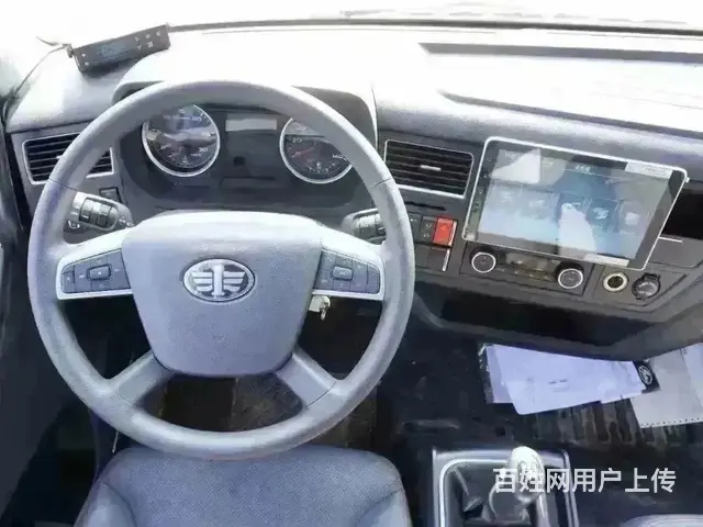 虹宇厂家直销解放6.8米冷藏车 现车低价处理 - 图片 5