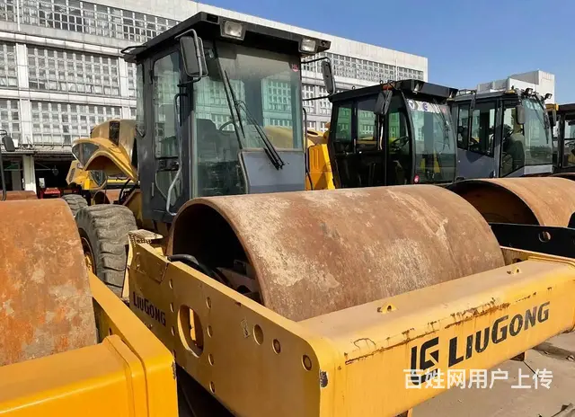 乌兰察布二手徐工压路机直销 22吨26吨压路机 - 图片 1