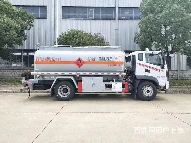 楚胜厂家直销东风华神10吨油罐车 现车低价处理 - 图片 1
