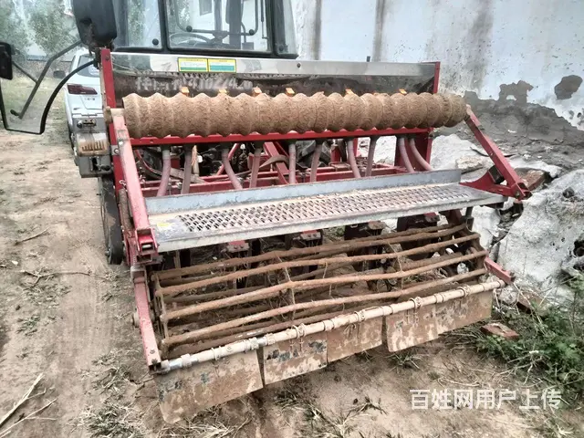 农哈哈，九行，小麦播种机 - 图片 4