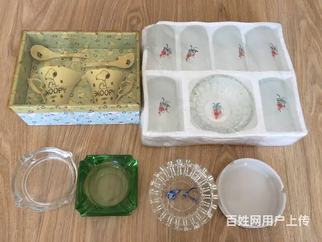烟灰缸、水碗 - 图片 1