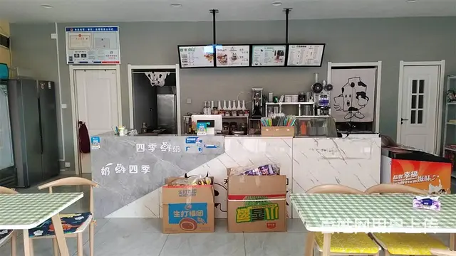 【找商铺上同城搜铺网】蒲城东环路150平鲜奶吧可空店转让 - 图片 1