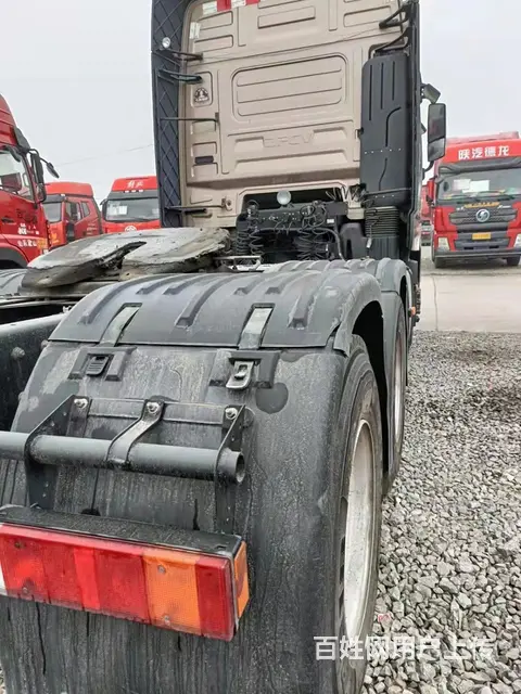 国五东风天龙560双驱轻体牵引车 - 图片 2