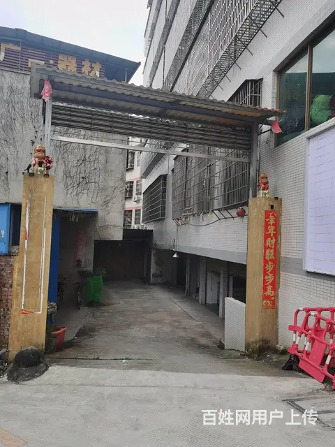 水电齐全，标准厂房，交通便利，停车方便，进出车都非常方便。 - 图片 3
