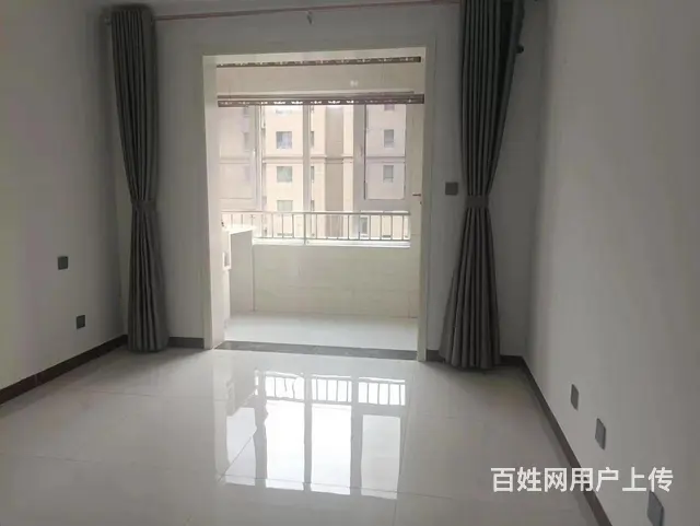 皇庭港湾精装未住，三室两厅电梯房包过户 - 图片 2