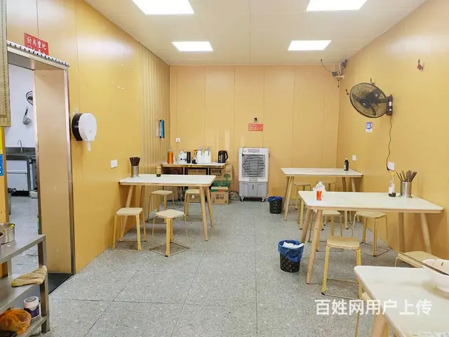 （老板本人）地铁口旁临街旺铺特色粉面馆优价转让  5807 - 图片 3