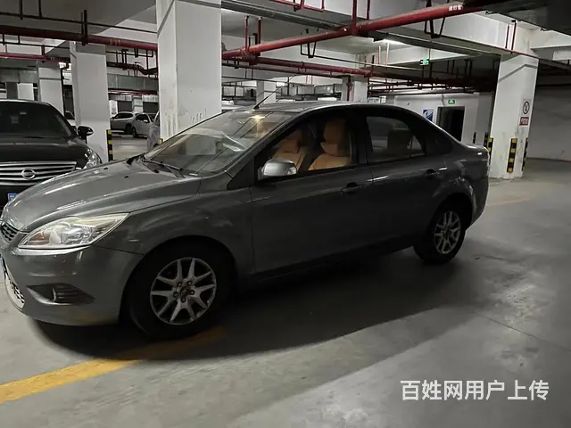 福特 福克斯 2011款 福克斯-三厢 1.8 手动 经典型 - 图片 3