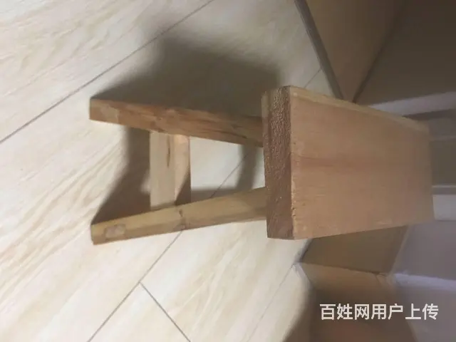 实木凳 - 图片 1