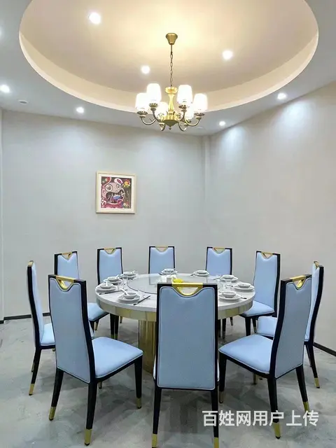 （极 致）巴黎商街上精装修的大型餐饮店转让！适合各行业餐饮 - 图片 4