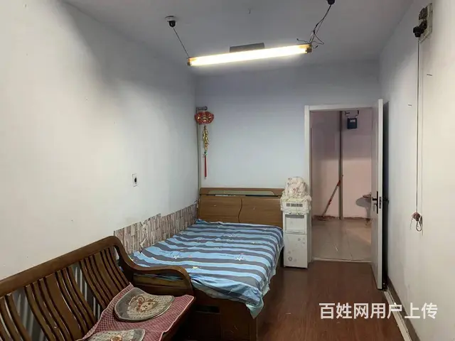 古塔区 延安路二段 5楼步梯 附属 市医院 花鸟鱼市 新玛特 - 图片 4