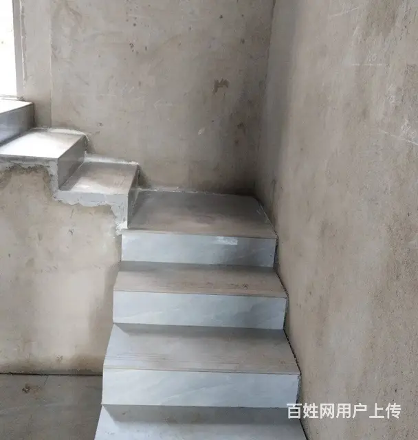 （诚速）房东直租凤凰小区临街商铺上下两层水电齐全可多种行业 - 图片 4