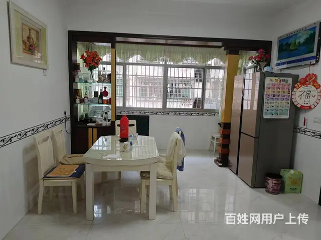 上高锦园小区三楼清爽装修三房南边户地面产权车库22平业主诚售 - 图片 7