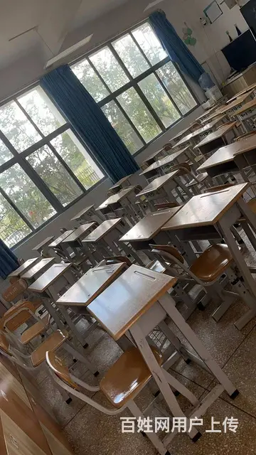 全新电影院椅剧院椅阶梯教室课桌椅书架双层床更衣柜 - 图片 5