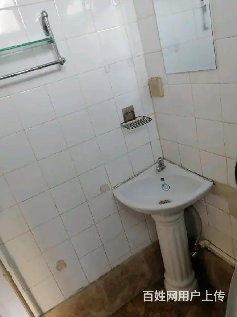 南洪街二室一厅出租1200 - 图片 4