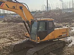 德州 12年三一215－9挖掘机 低价出售