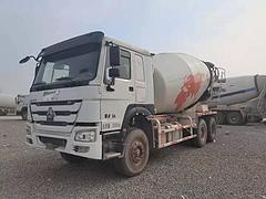 转让二手后八轮大14方豪沃搅拌车380马力 国五