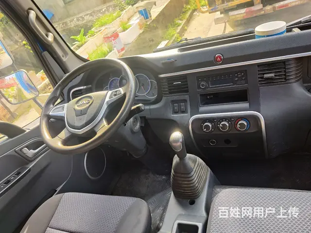 低价处理4.2米厢式货车 - 图片 4