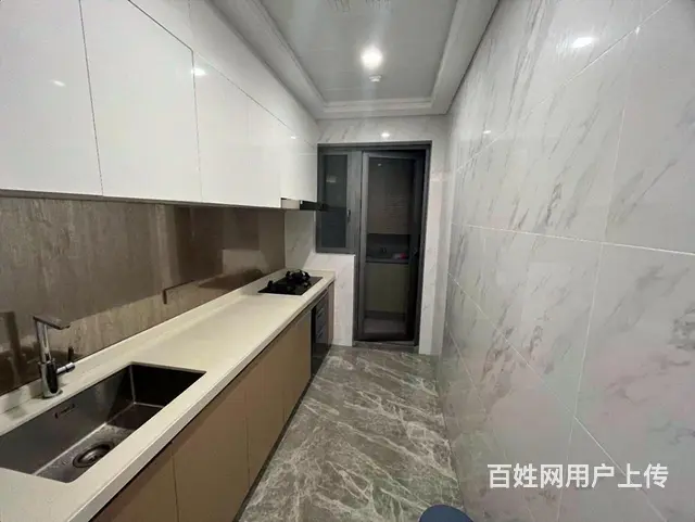 近拱北，前山轻轨站楼上 中海环宇城二期 精装2房  全齐 - 图片 1