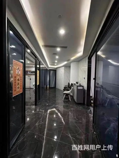 下沙CBD，电梯直通地铁口五角天街隔壁豪华装修330方带家具 - 图片 5