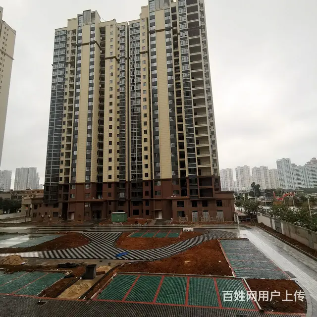 出卖银海区万达旁二室二厅一卫 - 图片 1