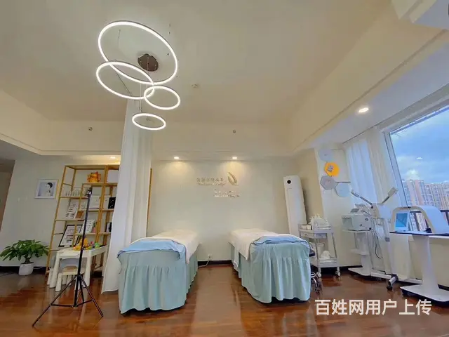 （精选好铺）火车站万达广场商业街精装修美容院转让 - 图片 1