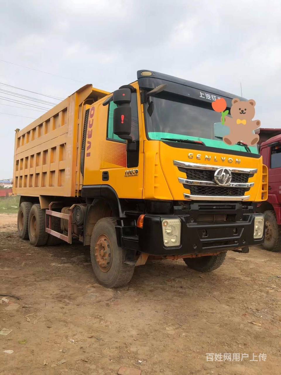精品无户 红岩 后八轮自卸车 低价出售