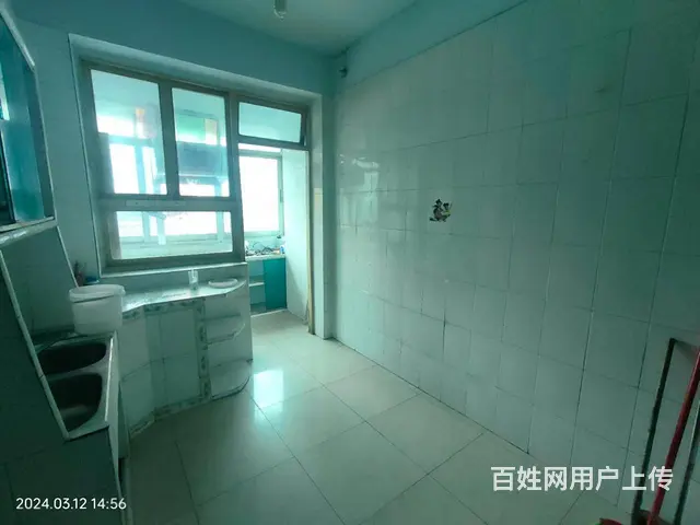 急售洪南路临街两室两厅一卫（可改三室）户型方正彩光好拎包入住 - 图片 2