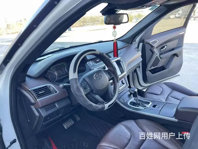 陆风X7 2016款 2.0T 手自一体 全景尊贵版 - 图片 4