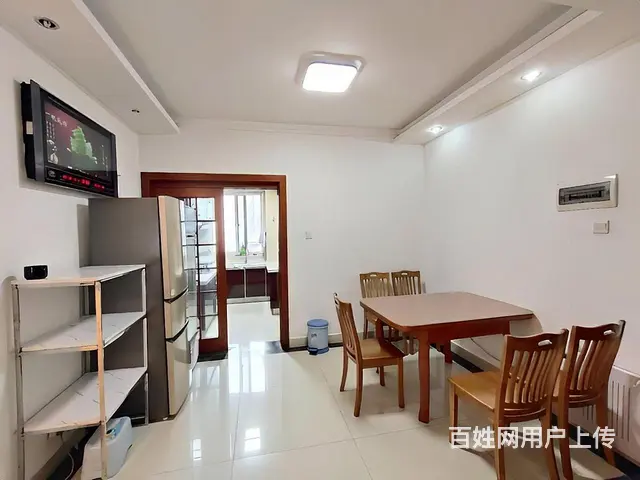 单价8千 5号线正地铁口 东门壹号南北通透电梯大三房 拎包住 - 图片 6