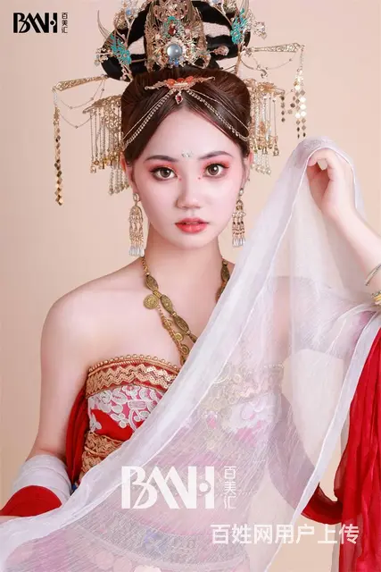 学化妆求高薪工作？来百美汇学习彩妆 - 图片 6