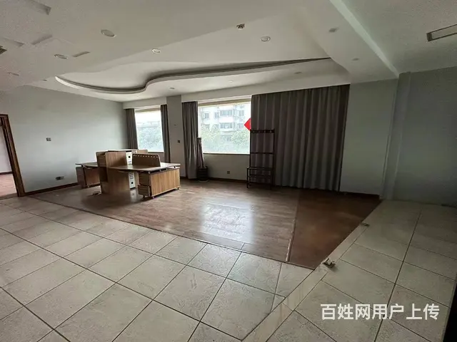 桐乡市城西汇丰大厦2楼写字楼，地段优越 - 图片 4