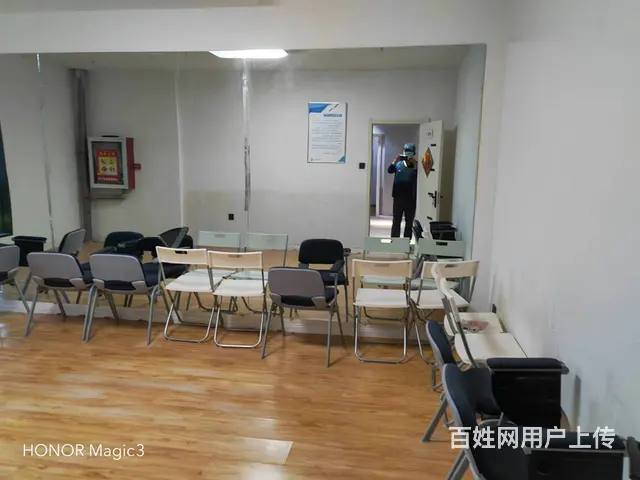 【搞定了！】B个人一市民中心附近圣安家园商铺对外出租 - 图片 3