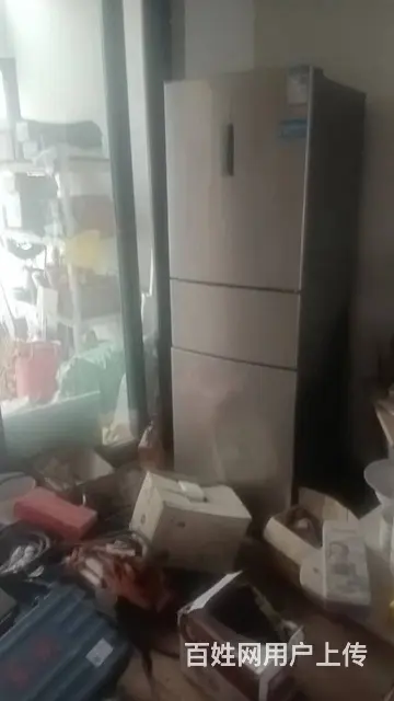 搬家空调3冰箱燃气灶，热水器2床 ,洗桌椅等转让， - 图片 1