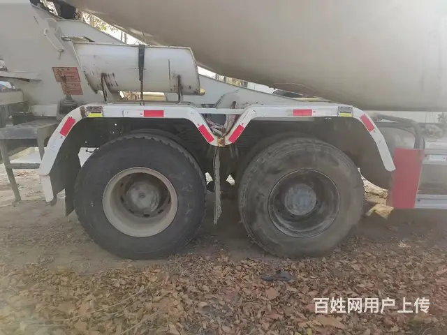 20年豪沃水泥罐车 大14方 - 图片 5