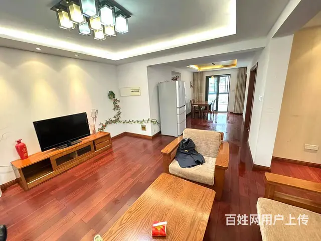 三香路 新港名仕花园 精装大三房 两卫 一楼带院子 押一付一 - 图片 7