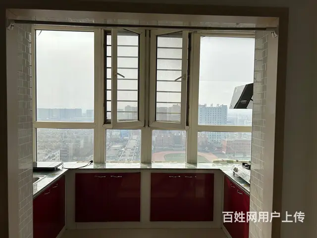 文星家苑2室1厅一卫整体出租，年租15000，榻榻米，干净 - 图片 2