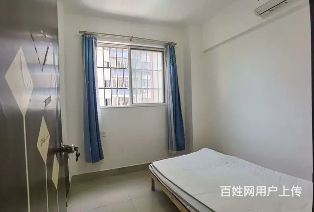 拱北关口龙城大厦电梯一房一厅出租，租价1600，近关口 - 图片 5