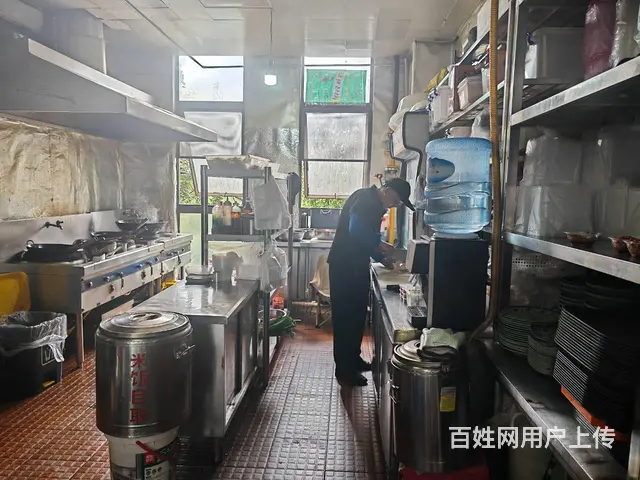 5148（爆铺网）安宁大学城学校内档口底价出手 - 图片 6