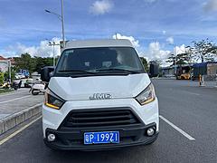 江铃全顺车
