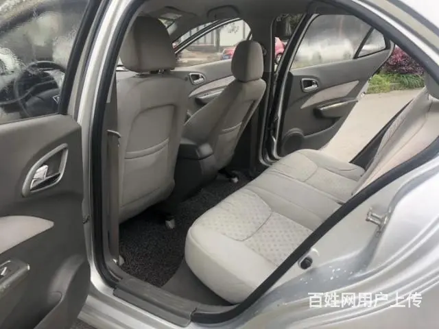 宝骏 宝骏630 2012款 1.5 手动 DVVT 标准型 - 图片 4