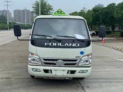 厂家出售国六福田二吨油罐车 各种大小油罐车出售
