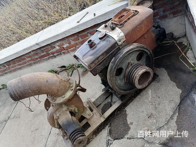 150mm口径水泵和12马力柴油机676868价格:0.